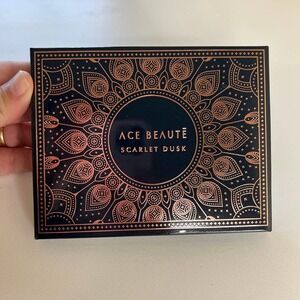 Ace Beaute Quintessential Eyeshadow Palette 0.55 Oz NEW